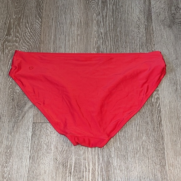 Lululemon Waterside Swim Bottom red size xl - Picture 4 of 5